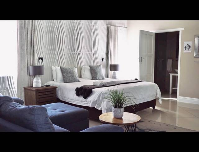 1,000M² HOTEL FOR SALE IN LONG ACRES COUNTRY ESTATE